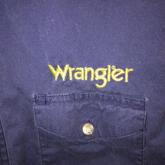 Wrangler Mens Medium??  Blue Long Sleeve Button Pockets Embroidery Western Shirt - Picture 6 of 9